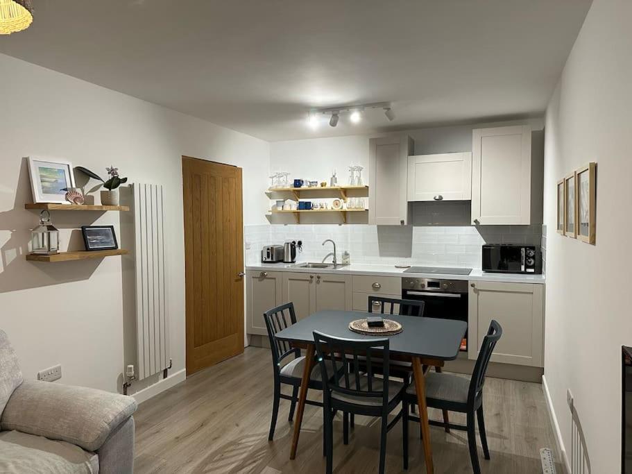 Beach Front Apartment Pwllheli Zewnętrze zdjęcie